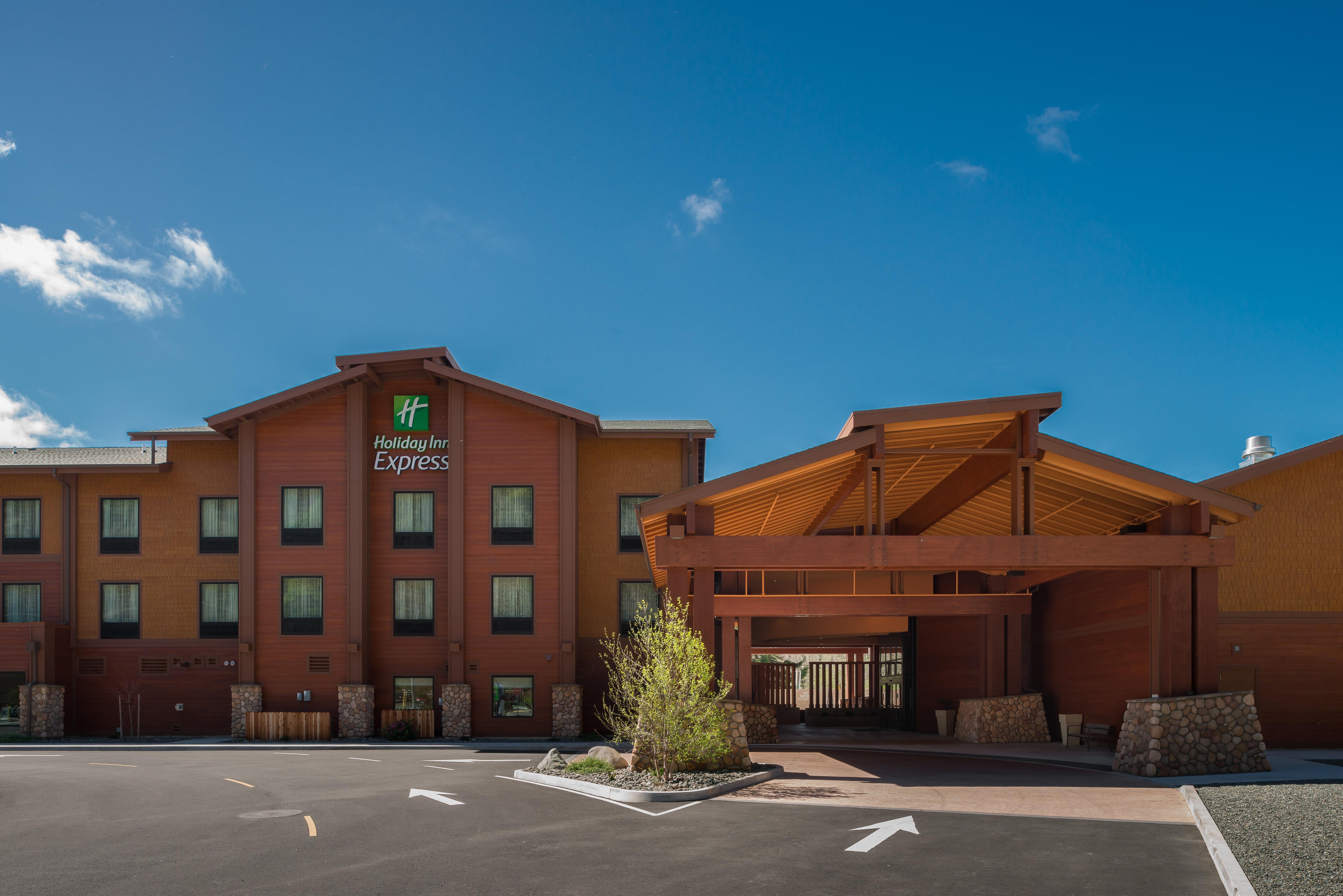 Holiday Inn Express Redwood National Park By Ihg Klamath Dış mekan fotoğraf