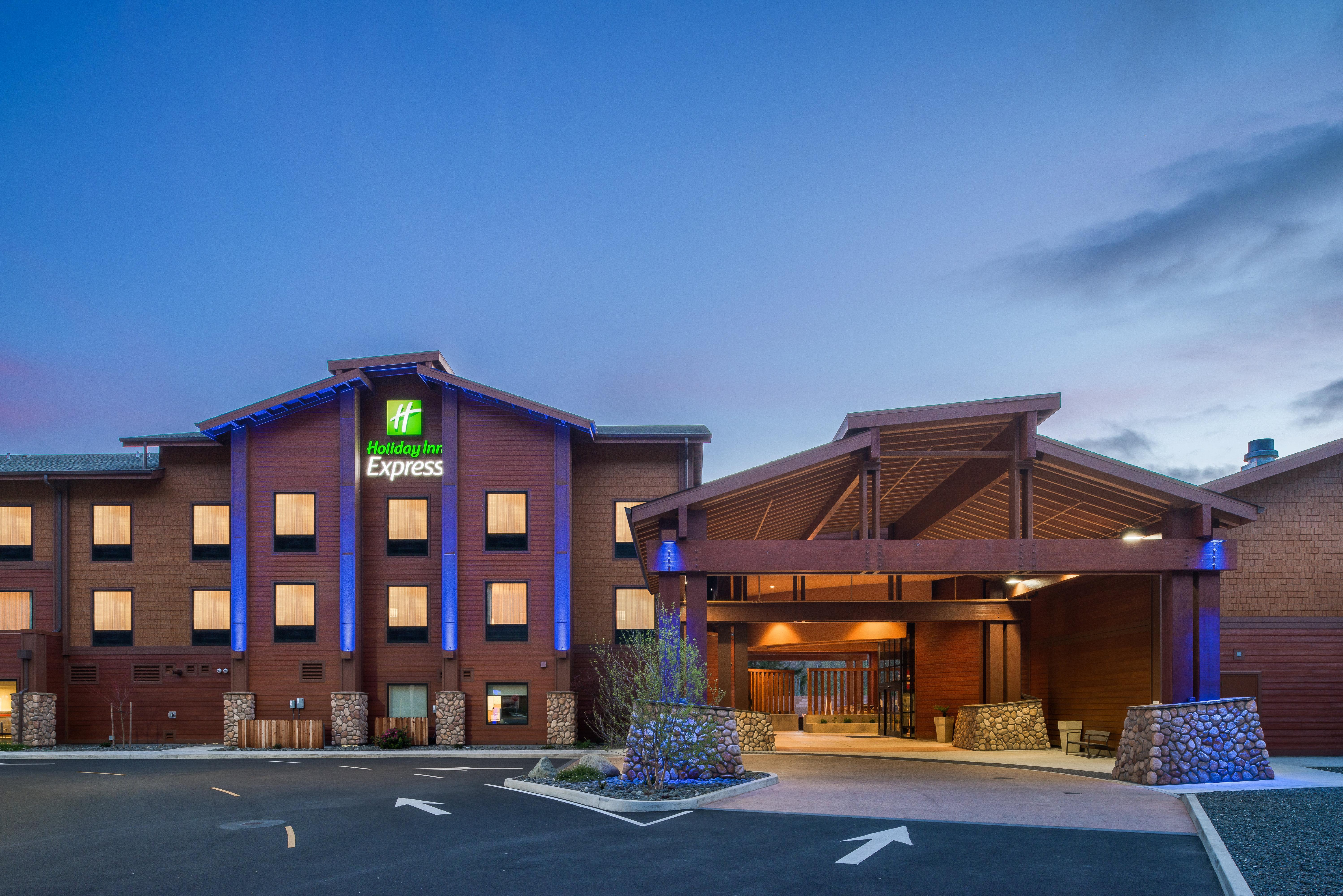 Holiday Inn Express Redwood National Park By Ihg Klamath Dış mekan fotoğraf