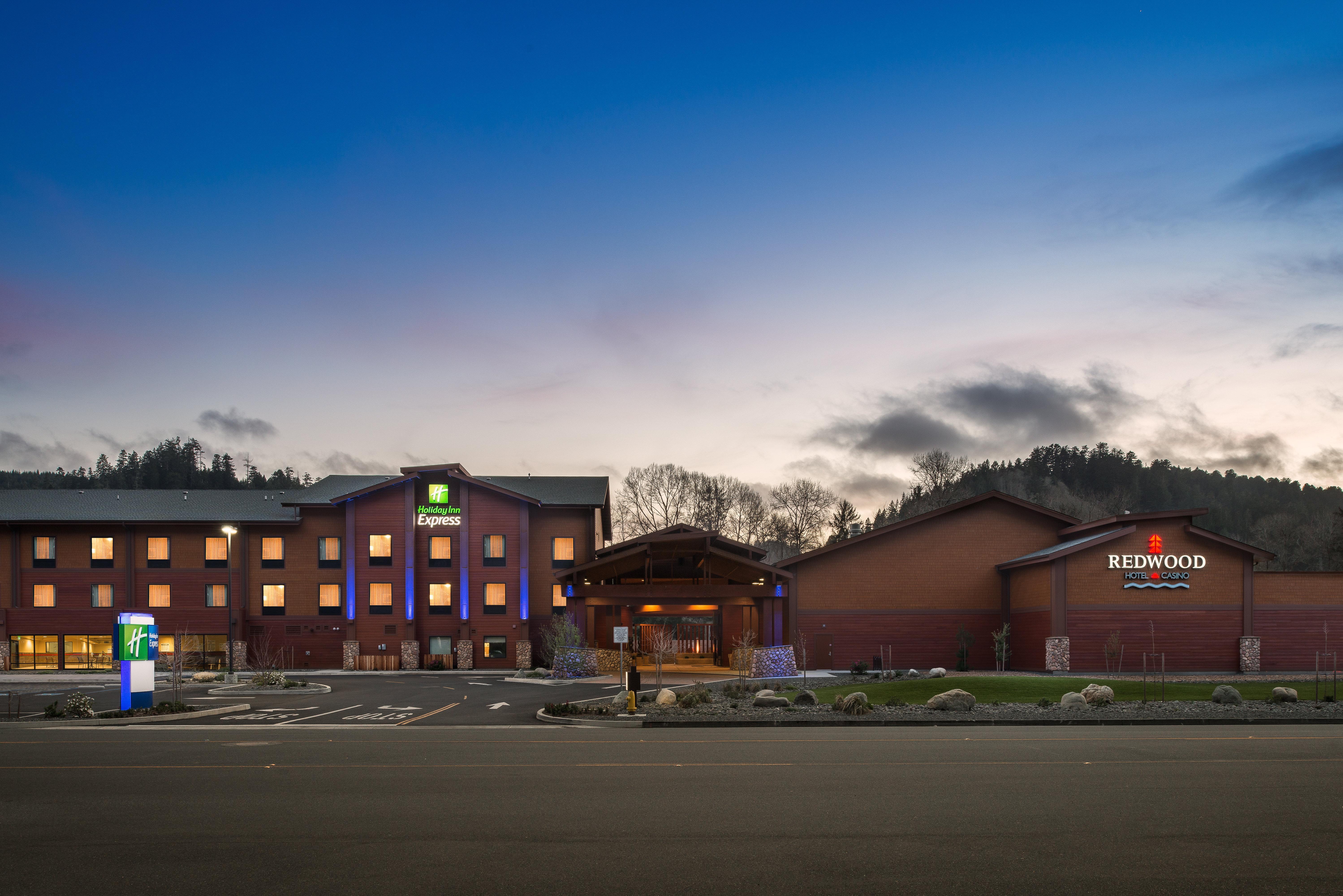 Holiday Inn Express Redwood National Park By Ihg Klamath Dış mekan fotoğraf
