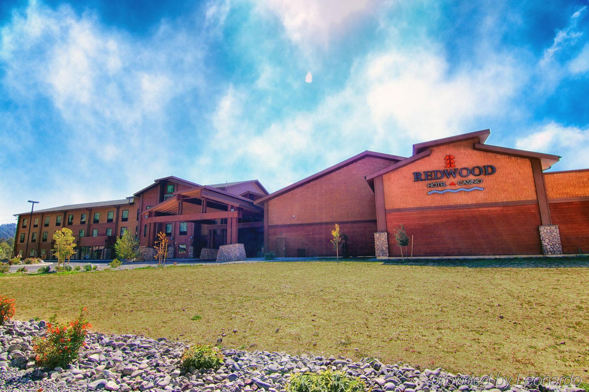 Holiday Inn Express Redwood National Park By Ihg Klamath Dış mekan fotoğraf
