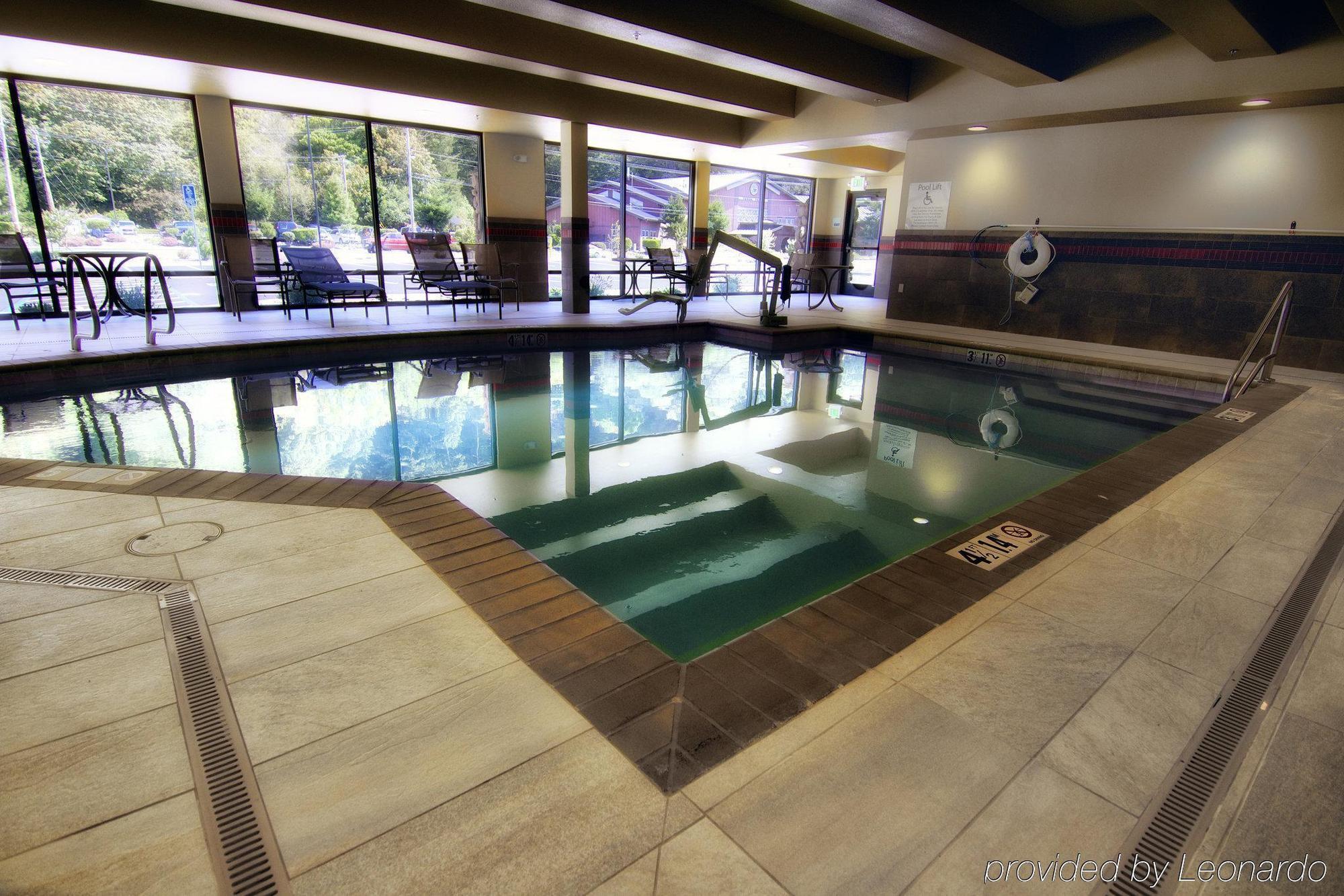 Holiday Inn Express Redwood National Park By Ihg Klamath Dış mekan fotoğraf