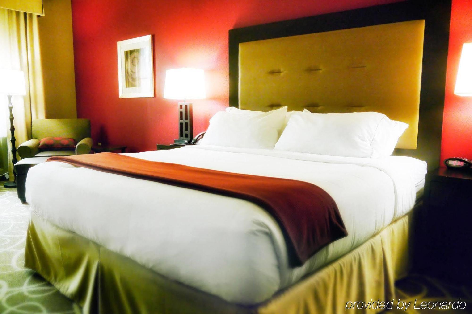 Holiday Inn Express Redwood National Park By Ihg Klamath Dış mekan fotoğraf